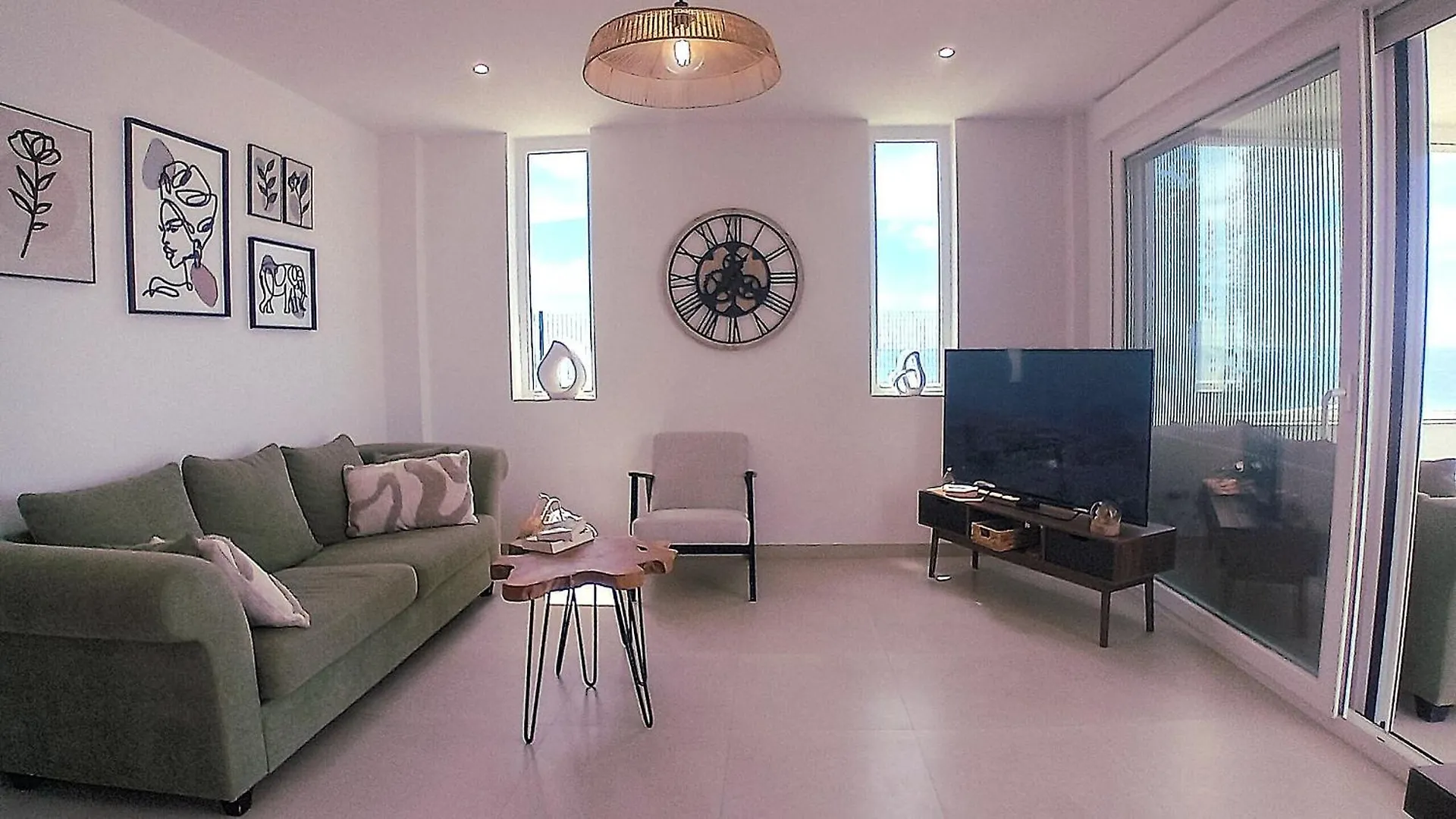 L Auberge Espagnole Torrox 0*,  Ισπανία